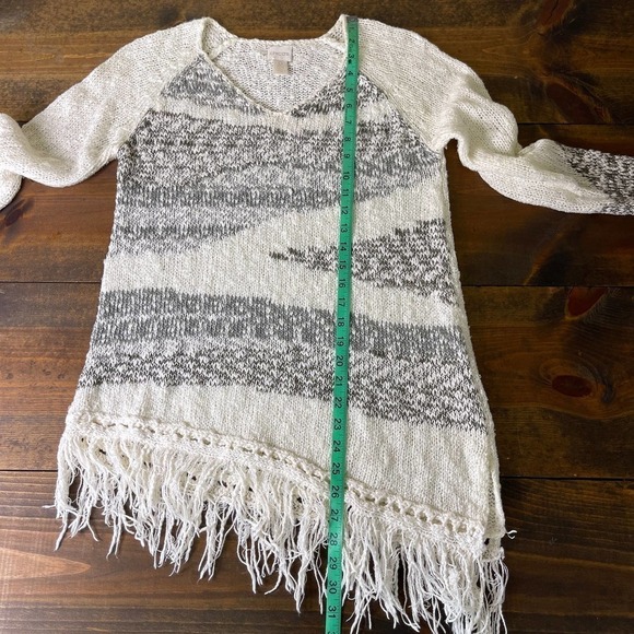 Chico's Asymmetrical Fringe Cream Grey Sweater Beachy Lightweight Women's 0 US S - Picture 7 of 8